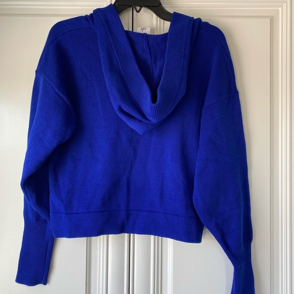 Cabi new Dressed up Hoodie SZ XS - Picture 2 of 7